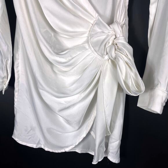 Superdown‎ Sophie Draped Mini Dress White Satin Side Wrap Tie Long Sleeve Sz S - Picture 7 of 10